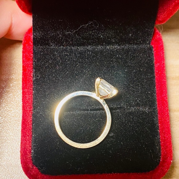 2CT Moissanite Princess Cut Engagement Wedding Ring, 14k Yellow Gold, Size 7 - Picture 5 of 10